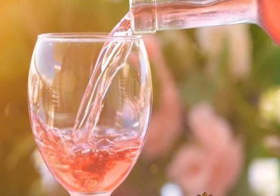 Káº¿t quáº£ hÃ¬nh áº£nh cho rose wine